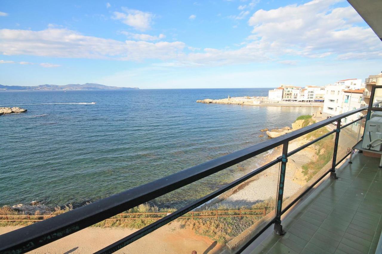 Apartament Gloria L' Escala Екстериор снимка